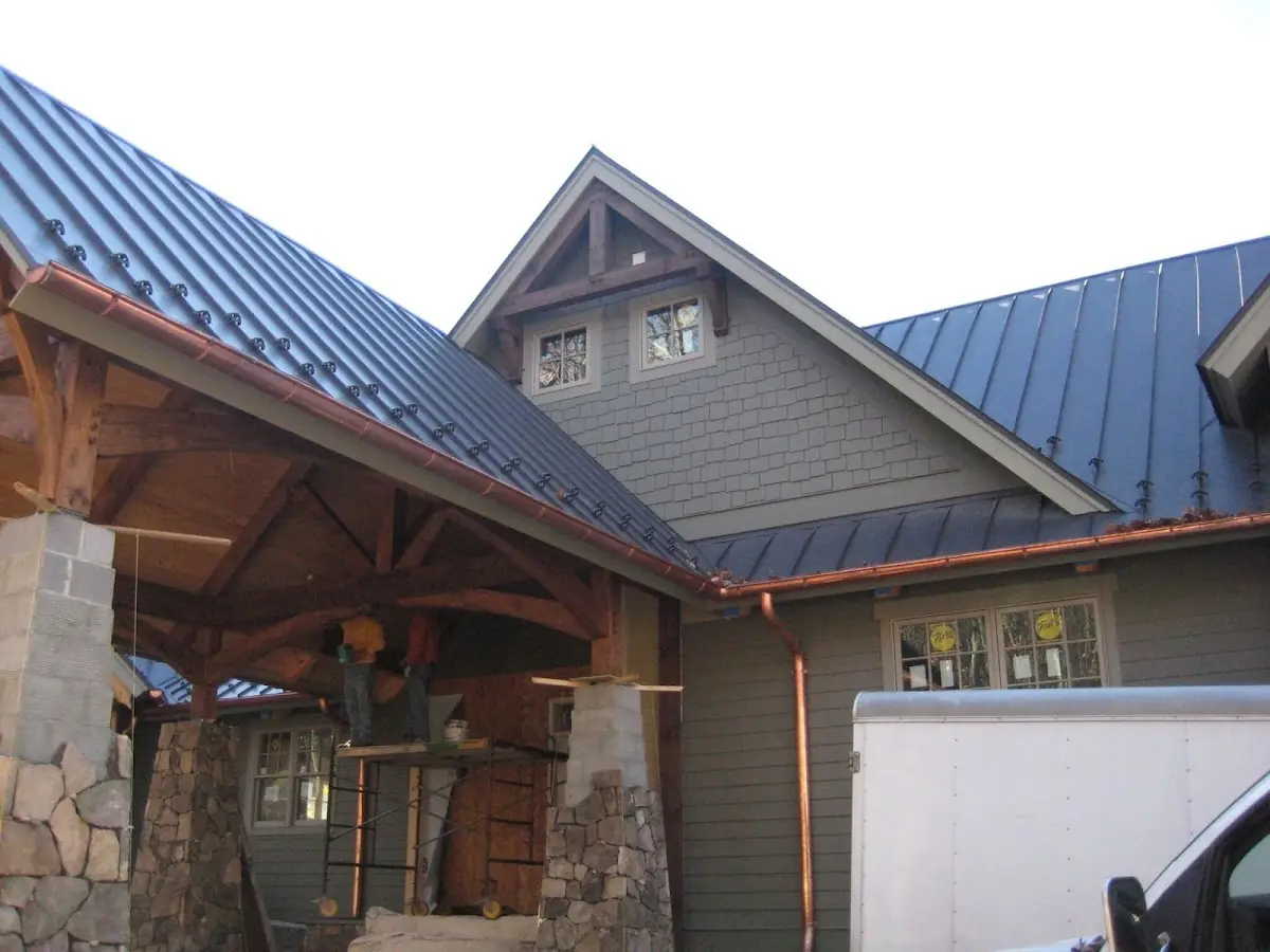 Craftsman Roofing team delivering quality roofing work in Cedar - Isles - Dean